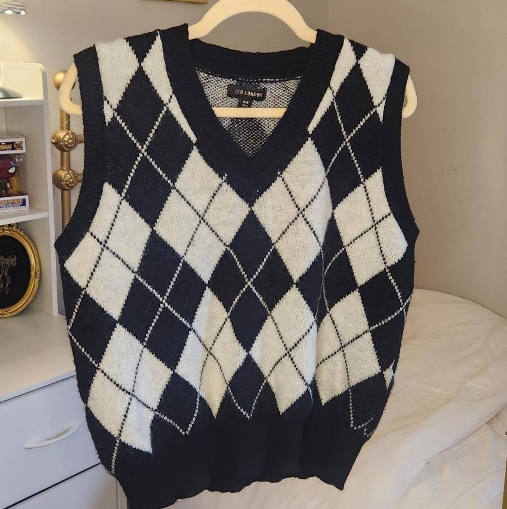 Unisex Black and White Argyle Sweater Vest